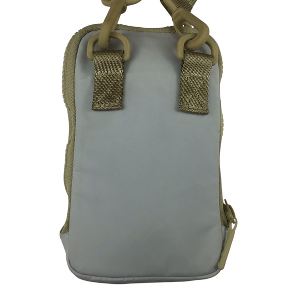 Lululemon Crossbody Bag - Picture 5 of 16